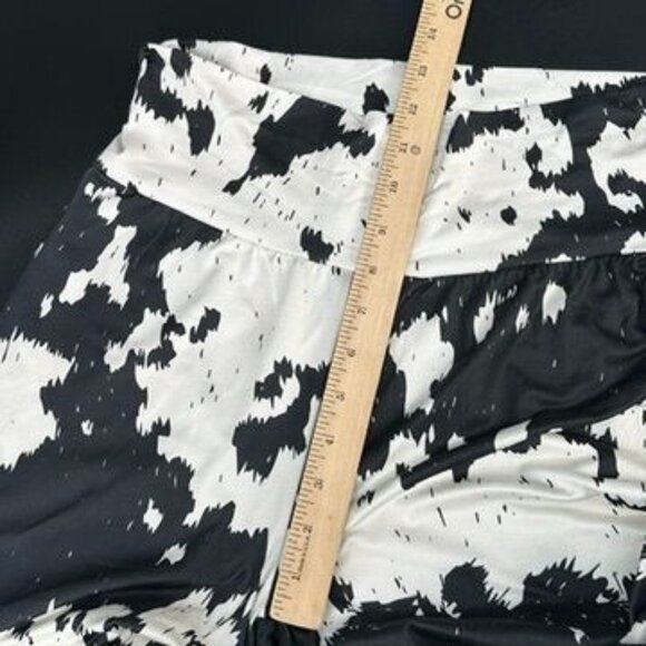Sterling Creek Cow Print Bell Bottoms Size Medium Stretch Flare Cows Come Home B - Picture 4 of 9